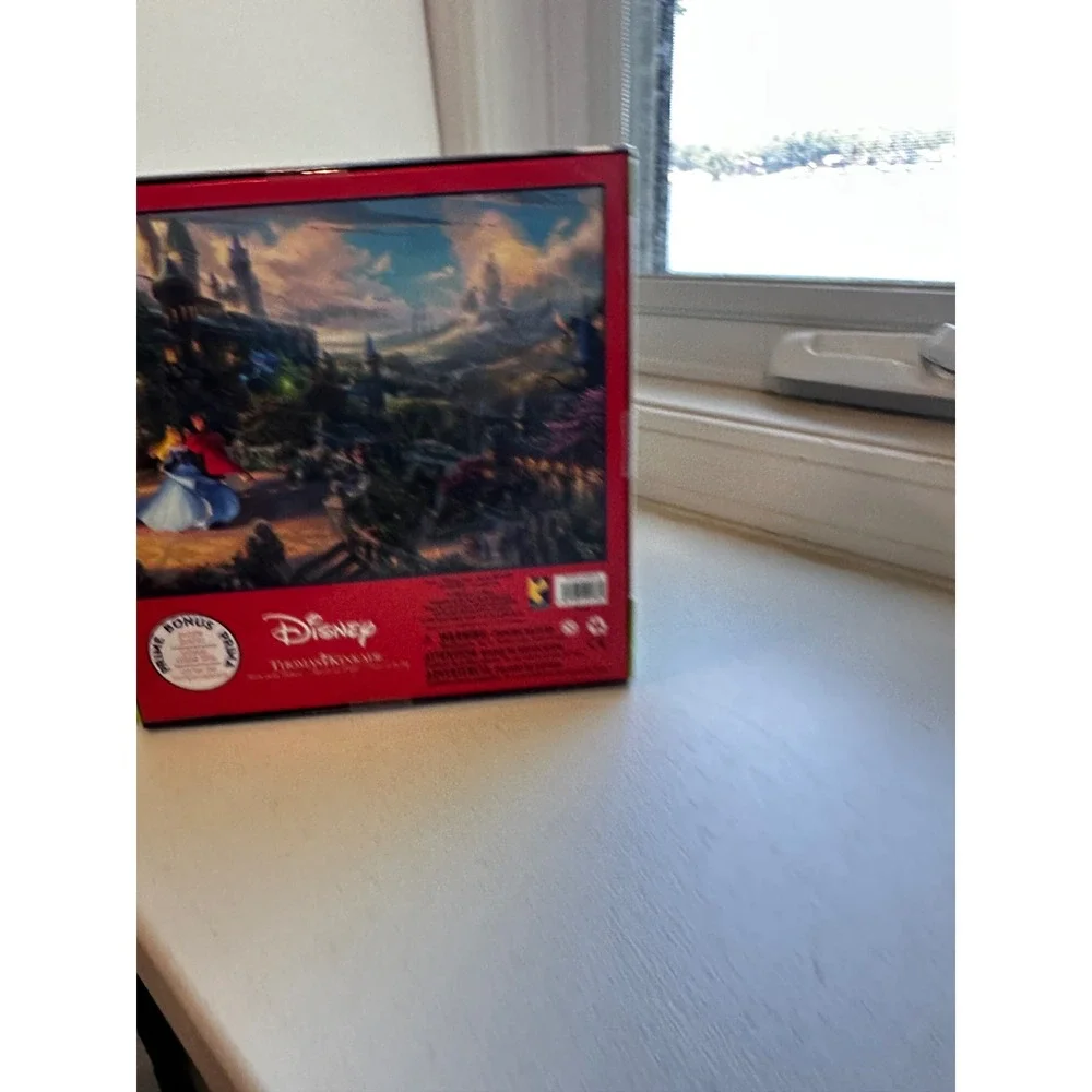 Disney T Kinkade Sleeping Beauty Enchanted Light 750 Piece Jigsaw Puzzle NEW